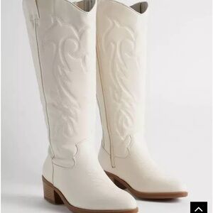 Torrid White Western Boots WW 9.5